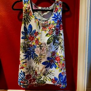 Womens Silk Sleeveless Blouse  Size - Large